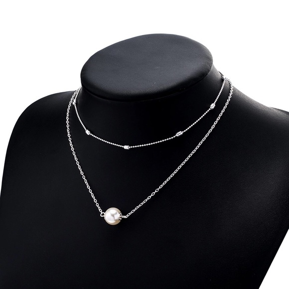 🛍NEW⚡️ Silver Pearl Layered Choker - Picture 2 of 8